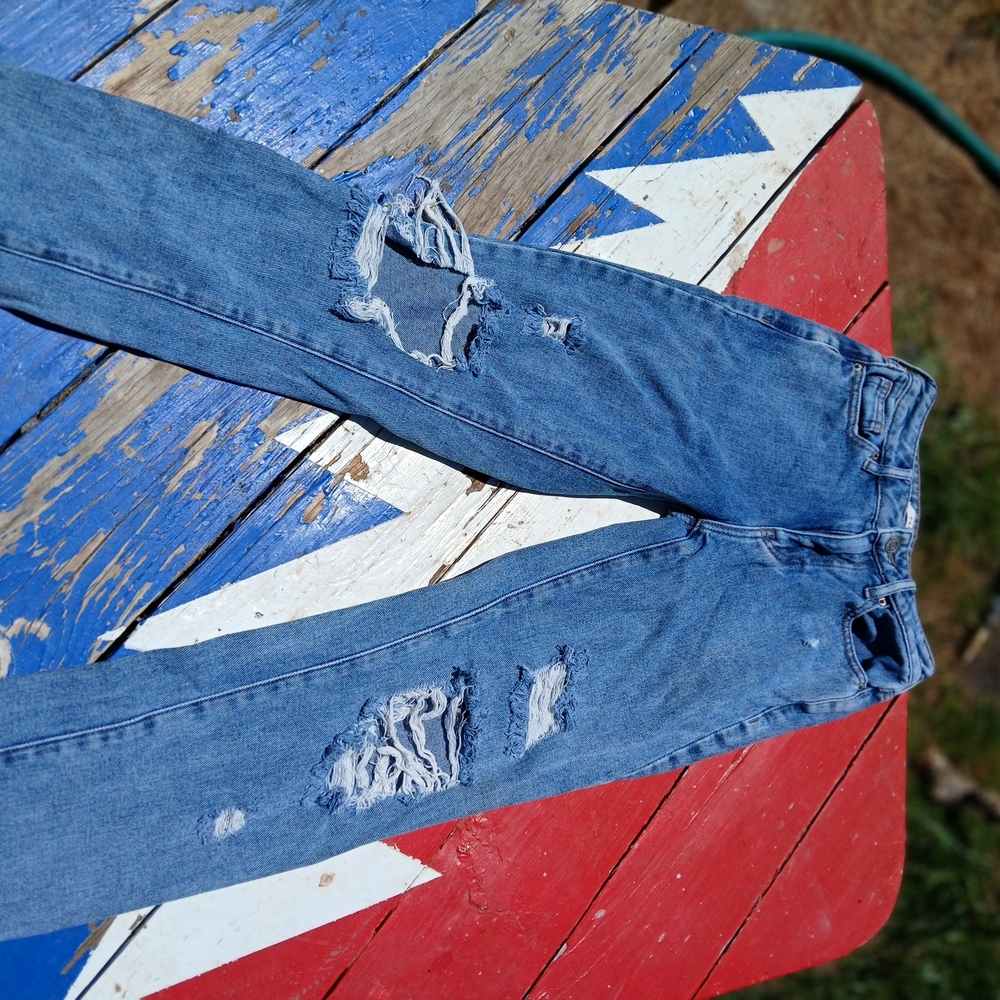 Women's Straight Leg Jeans - Blue
